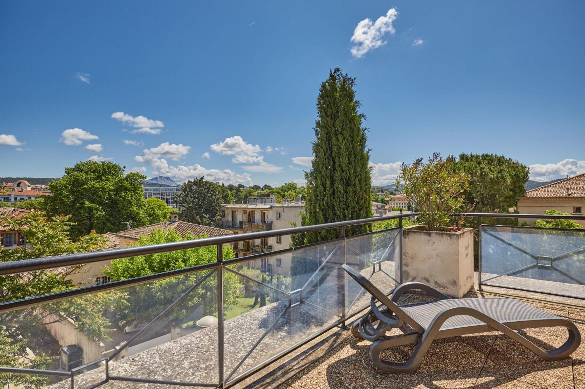 Appart Hotel Odalys City Aix En Provence Les Floridianes Aix-en-Provence Exterior photo