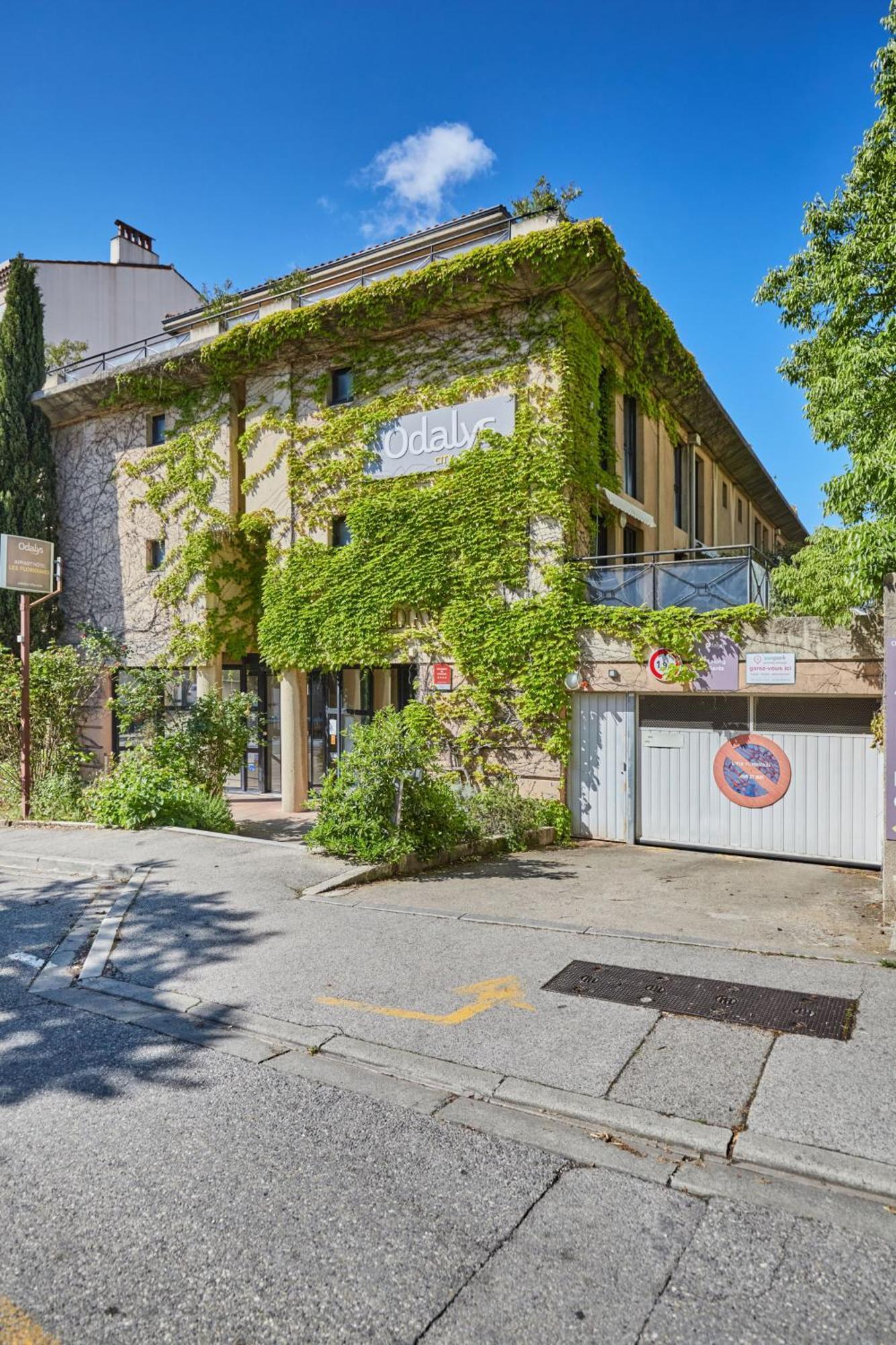 Appart Hotel Odalys City Aix En Provence Les Floridianes Aix-en-Provence Exterior photo